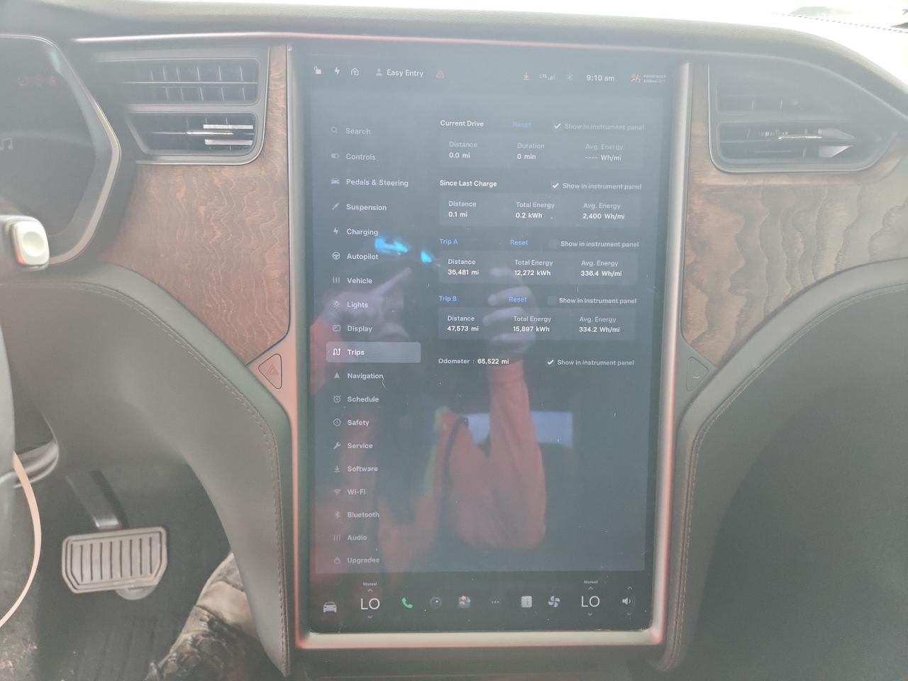 2020 Tesla Model X VIN: 5YJXCDE26LF303233 Lot: 70808465