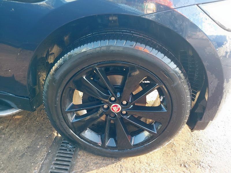 2017 JAGUAR F-PACE PORTFOLIO D AUTO 