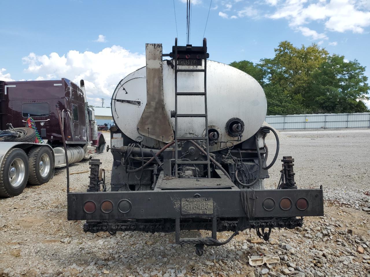 2007 Ford F750 Super Duty VIN: 3FRXF75H37V396899 Lot: 69761765