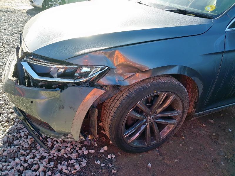 2016 VOLKSWAGEN PASSAT GT TDI BLUEMOTION 