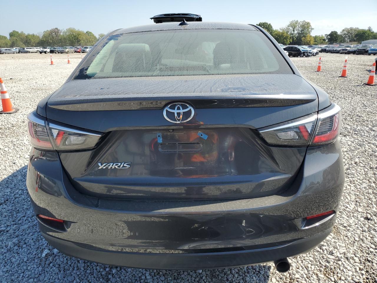 2019 Toyota Yaris L VIN: 3MYDLBYV2KY520893 Lot: 84041265