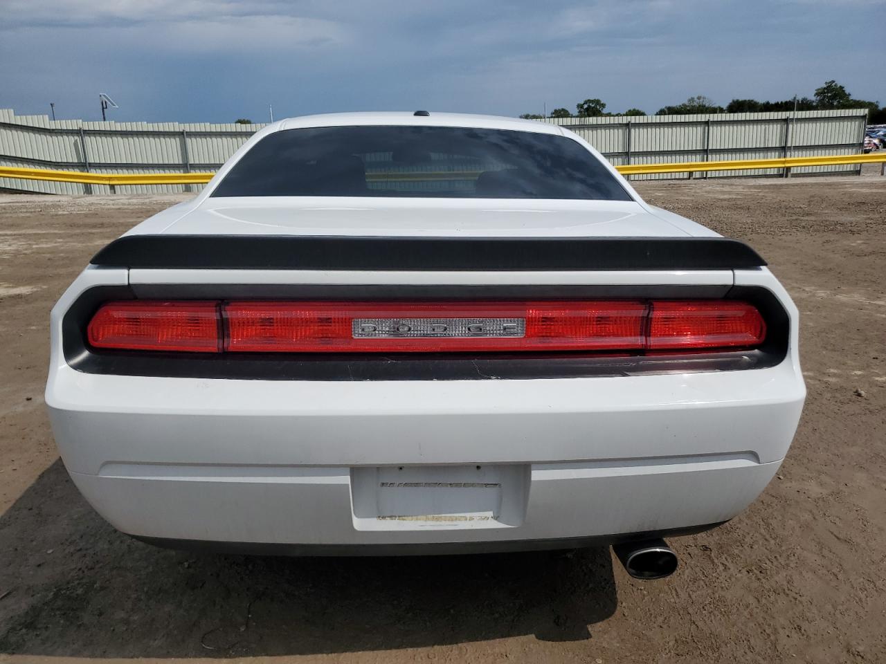 2010 Dodge Challenger Se VIN: 2B3CJ4DV9AH322710 Lot: 81219085