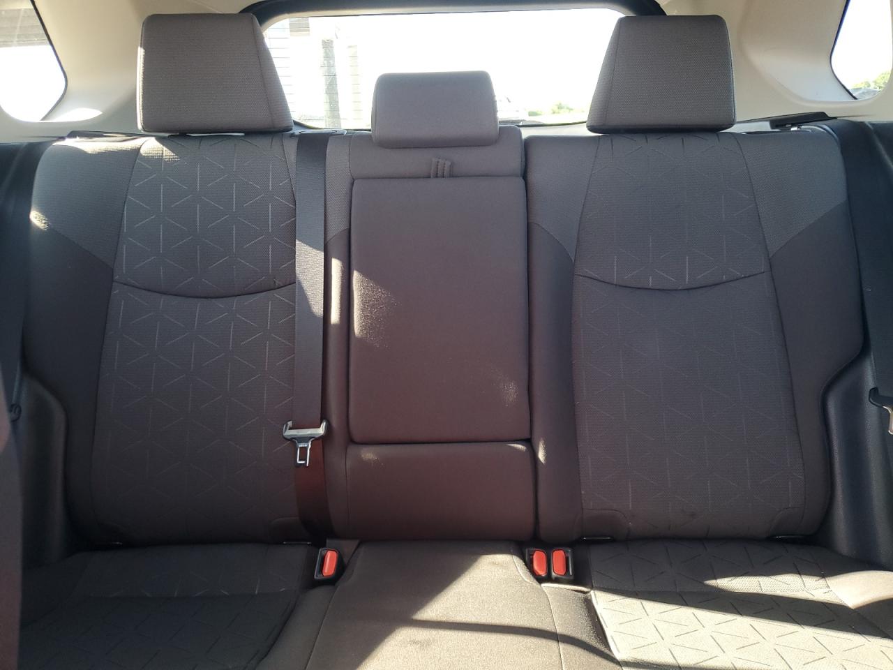 2020 Toyota Rav4 Xle VIN: 2T3W1RFV1LC042676 Lot: 81377625