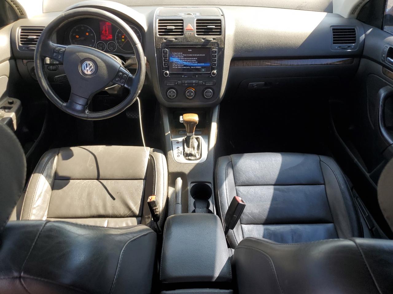 2006 Volkswagen Jetta 2.0T Option Package 1 VIN: 3VWKJ71KX6M676537 Lot: 81848475