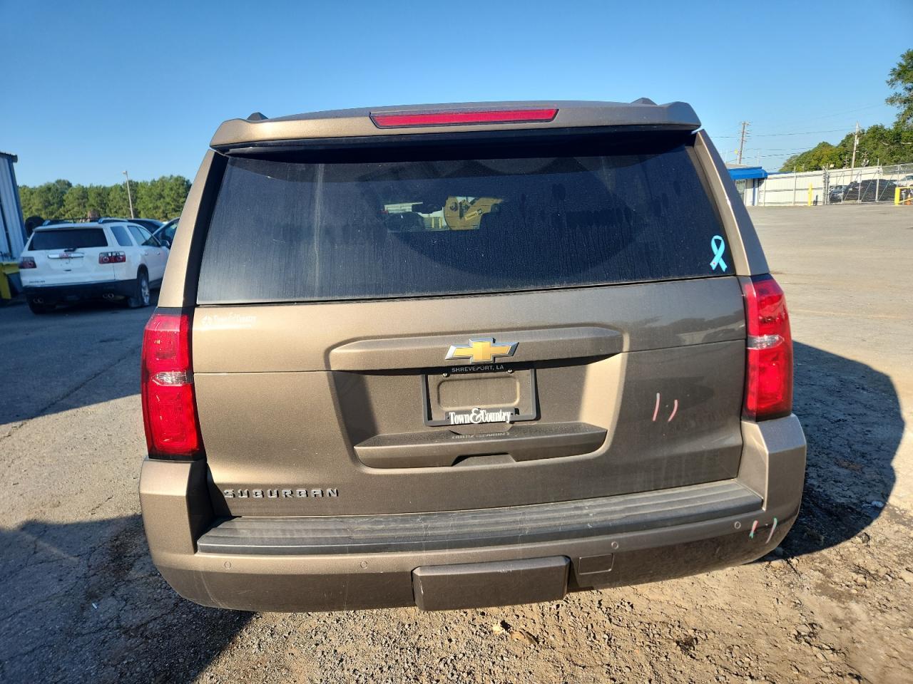 2016 Chevrolet Suburban C1500 Lt VIN: 1GNSCHKC2GR169407 Lot: 84255785