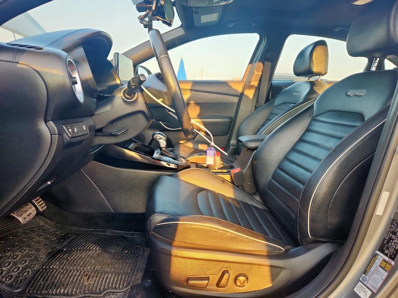 2022 Kia Forte Gt Line VIN: 3KPF54AD3NE451152 Lot: 72044275