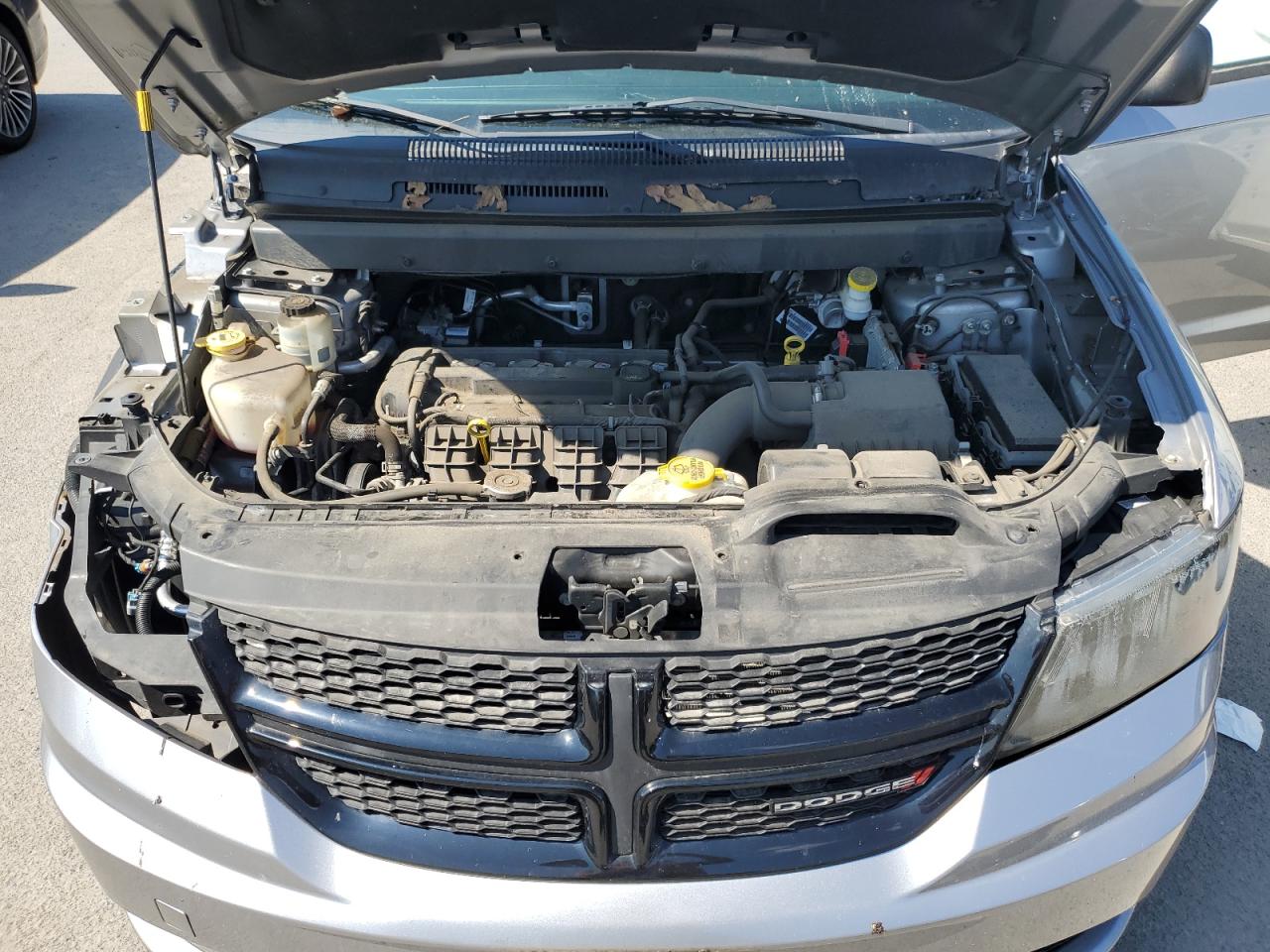 2018 Dodge Journey Se VIN: 3C4PDCAB4JT524650 Lot: 70908235