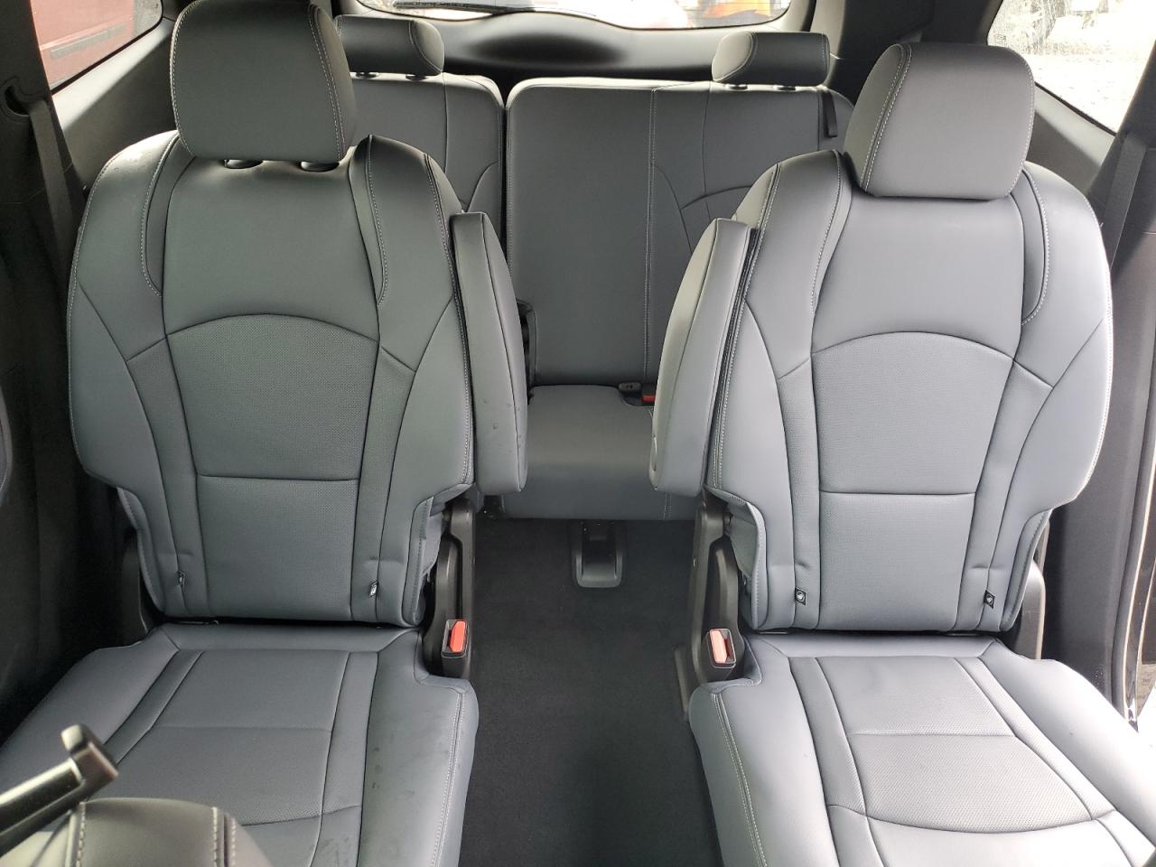 2024 Buick Enclave Essence VIN: 5GAEVAKW4RJ106393 Lot: 82093455