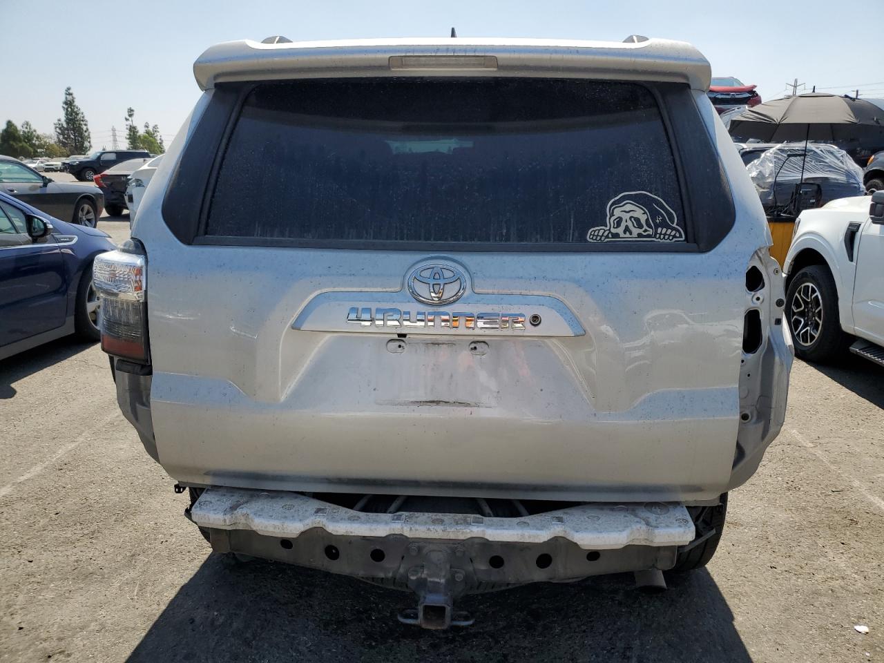 2021 Toyota 4Runner Sr5/Sr5 Premium VIN: JTEMU5JR8M5881566 Lot: 71742125