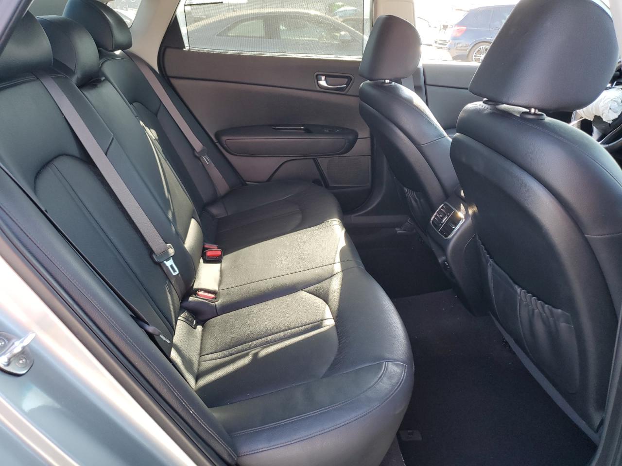 2017 Kia Optima Hybrid VIN: KNAGU4LE5H5012352 Lot: 72010635