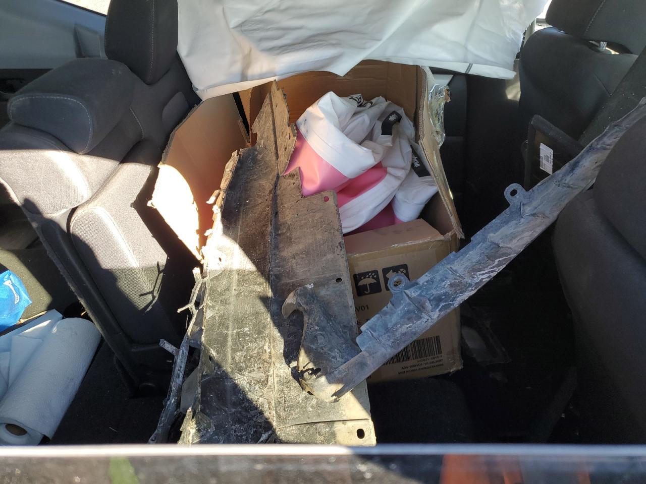 2019 Honda Cr-V Lx VIN: 2HKRW1H32KH00200 Lot: 83994615