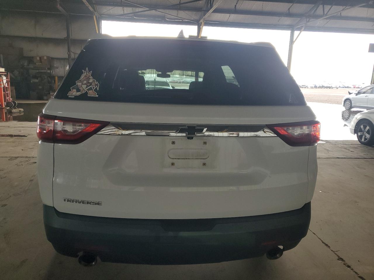 2020 Chevrolet Traverse Ls VIN: 1GNERFKW4LJ275652 Lot: 84247235