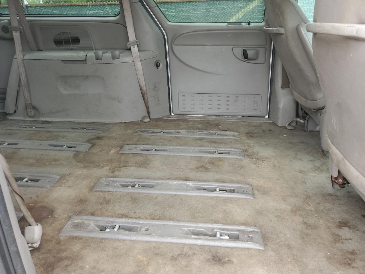 2003 Dodge Grand Caravan Se VIN: 1D4GP24R73B286570 Lot: 84036455