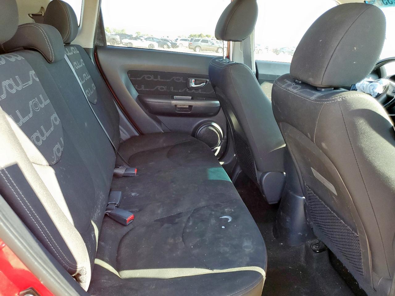 2013 Kia Soul + VIN: KNDJT2A68D7575194 Lot: 70702355