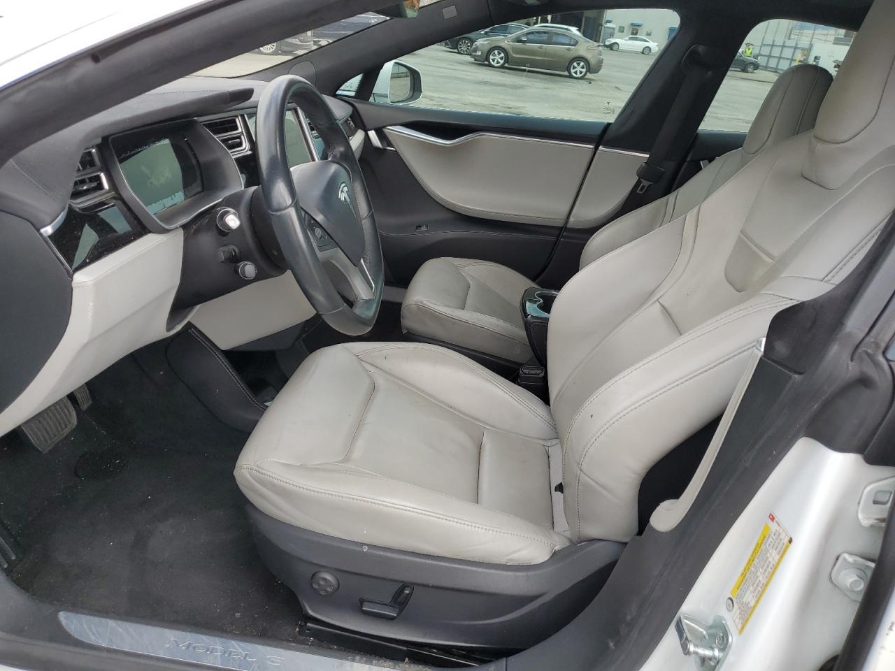 2016 Tesla Model S VIN: 5YJSA1E22GF129262 Lot: 81450835