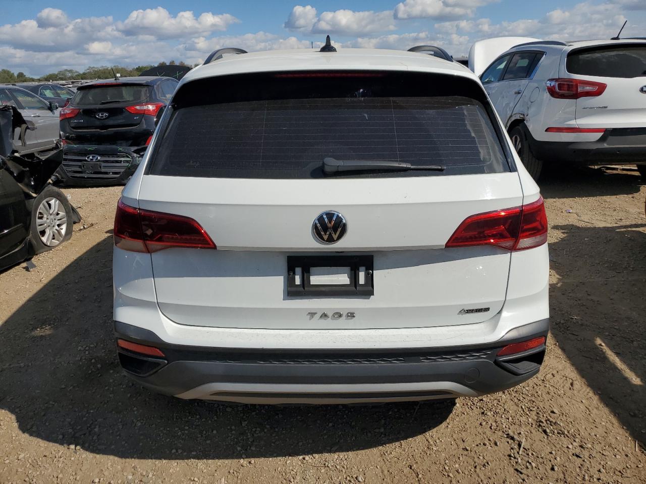 2022 Volkswagen Taos S VIN: 3VVAX7B23NM077961 Lot: 82156825