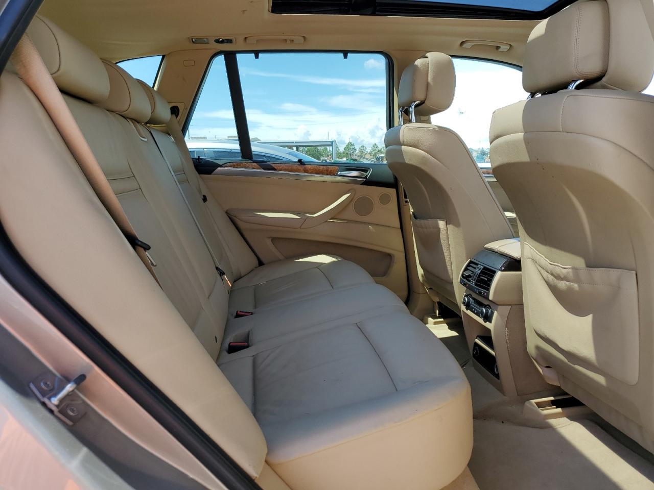 2012 BMW X5 xDrive35D VIN: 5UXZW0C56CL664267 Lot: 81822985