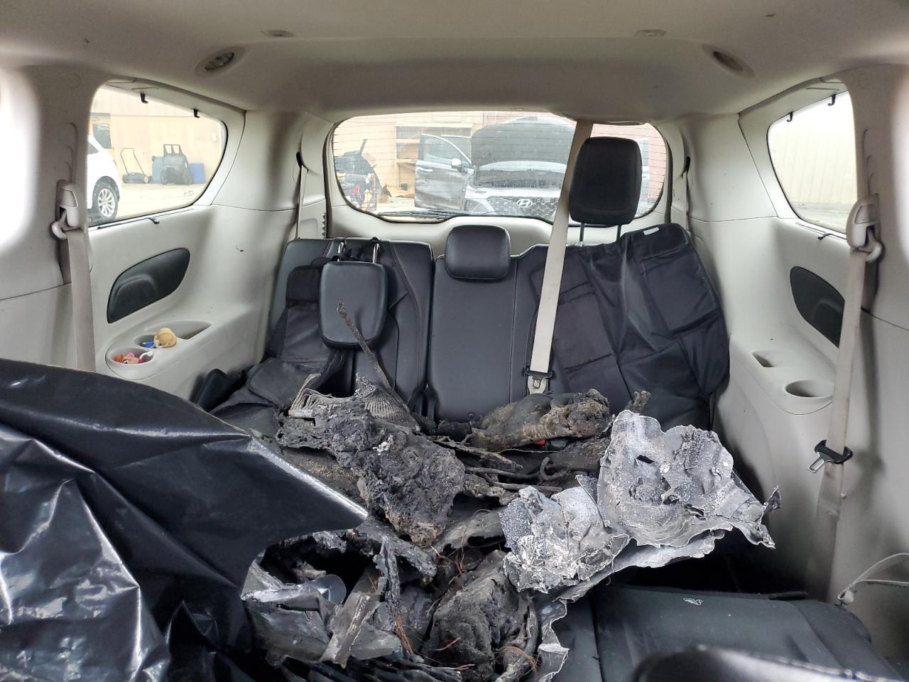 2017 Chrysler Pacifica Touring L VIN: 2C4RC1BG5HR535762 Lot: 84739835