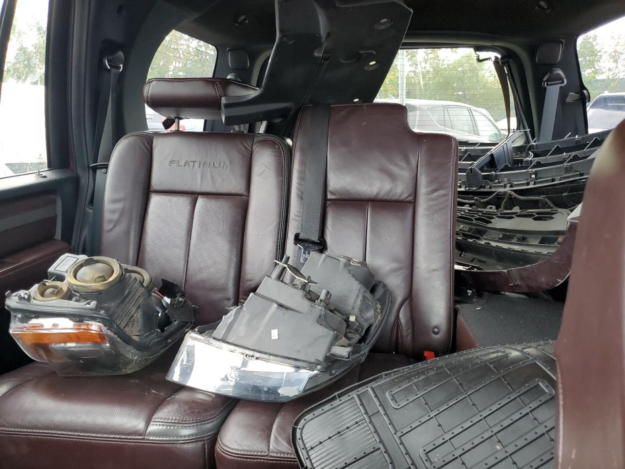2015 Ford Expedition Platinum VIN: 1FMJU1MT9FEF36276 Lot: 81758685