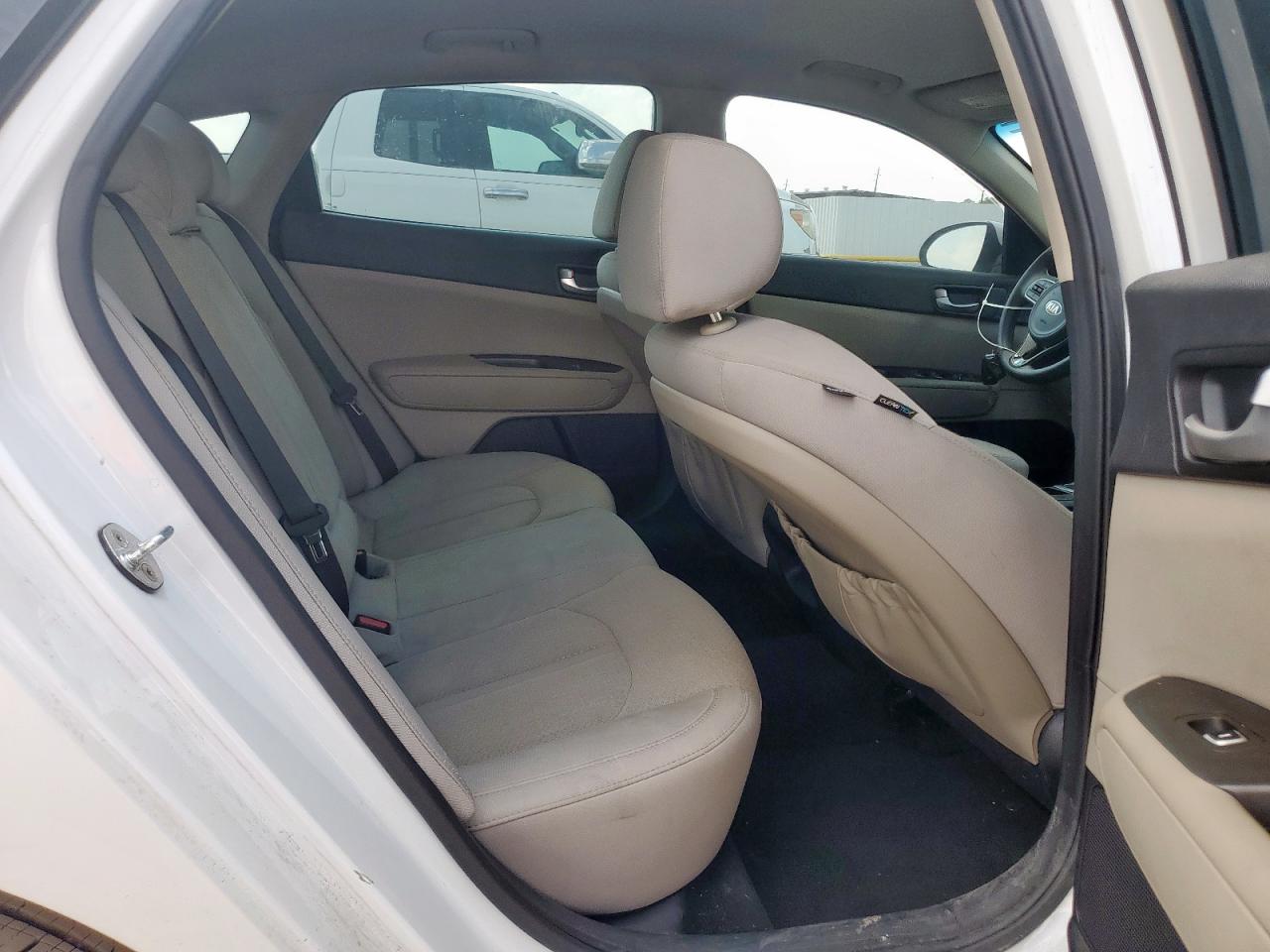 2017 Kia Optima Lx VIN: 5XXGT4L39HG129058 Lot: 71020725