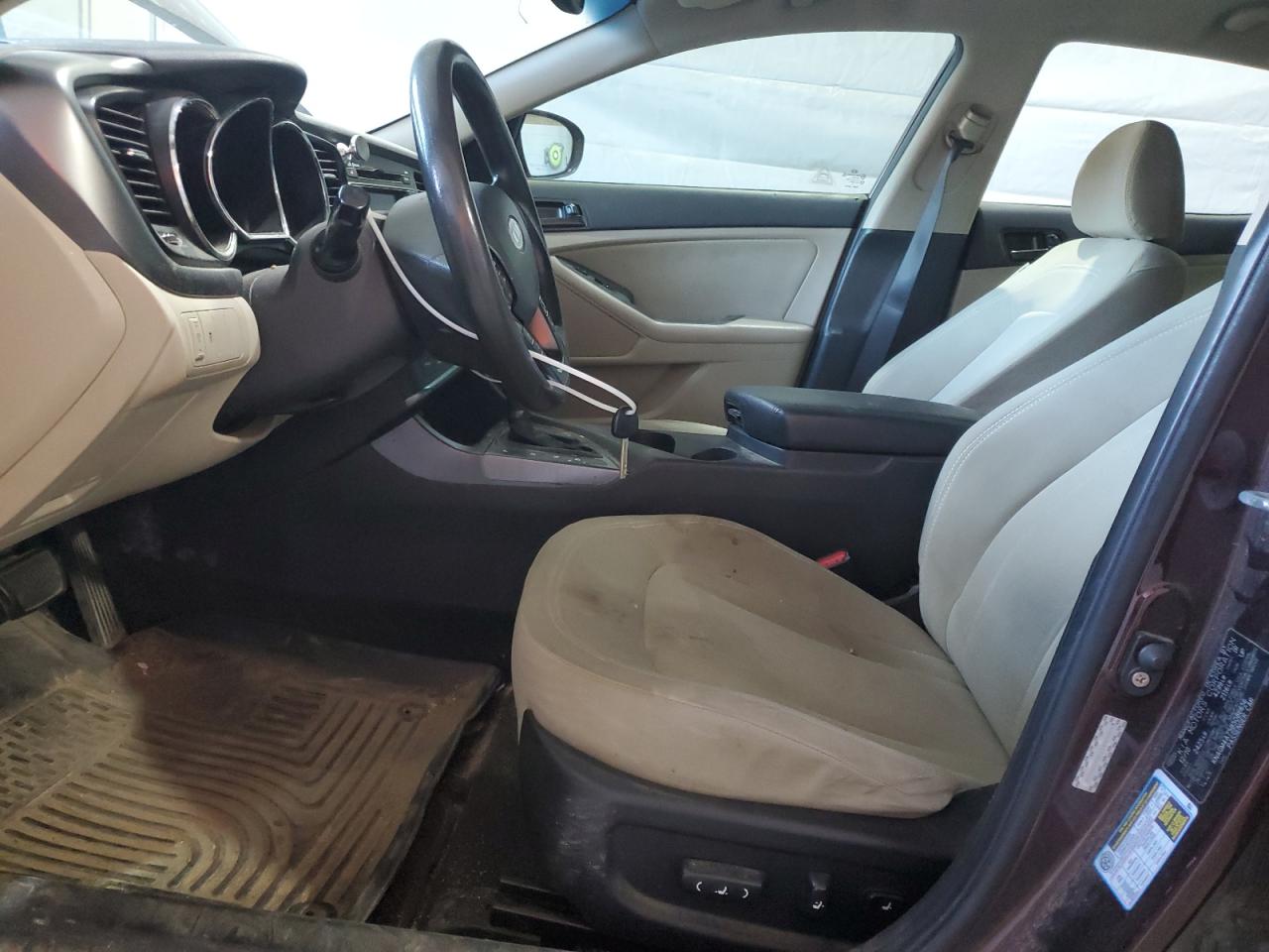 2011 Kia Optima Lx VIN: KNAGM4A75B5086656 Lot: 71398495