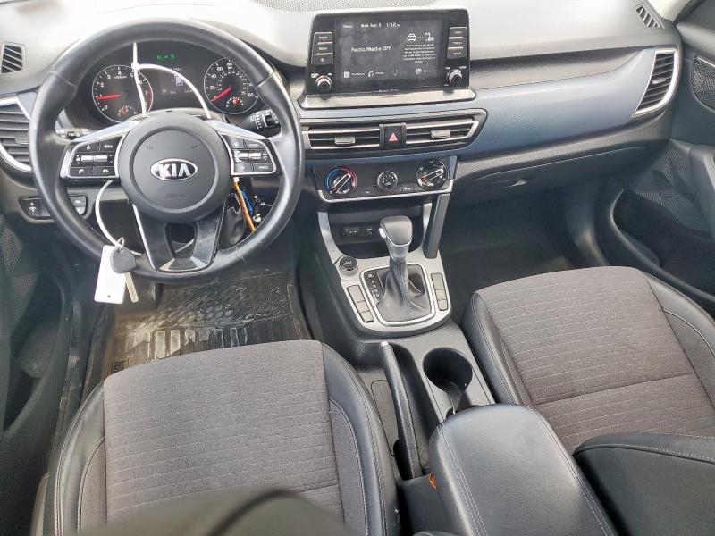  KIA SELTOS 2021 Серебристый