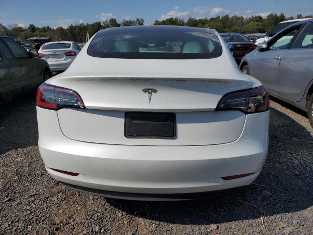 TESLA MODEL 3 2023 Biały