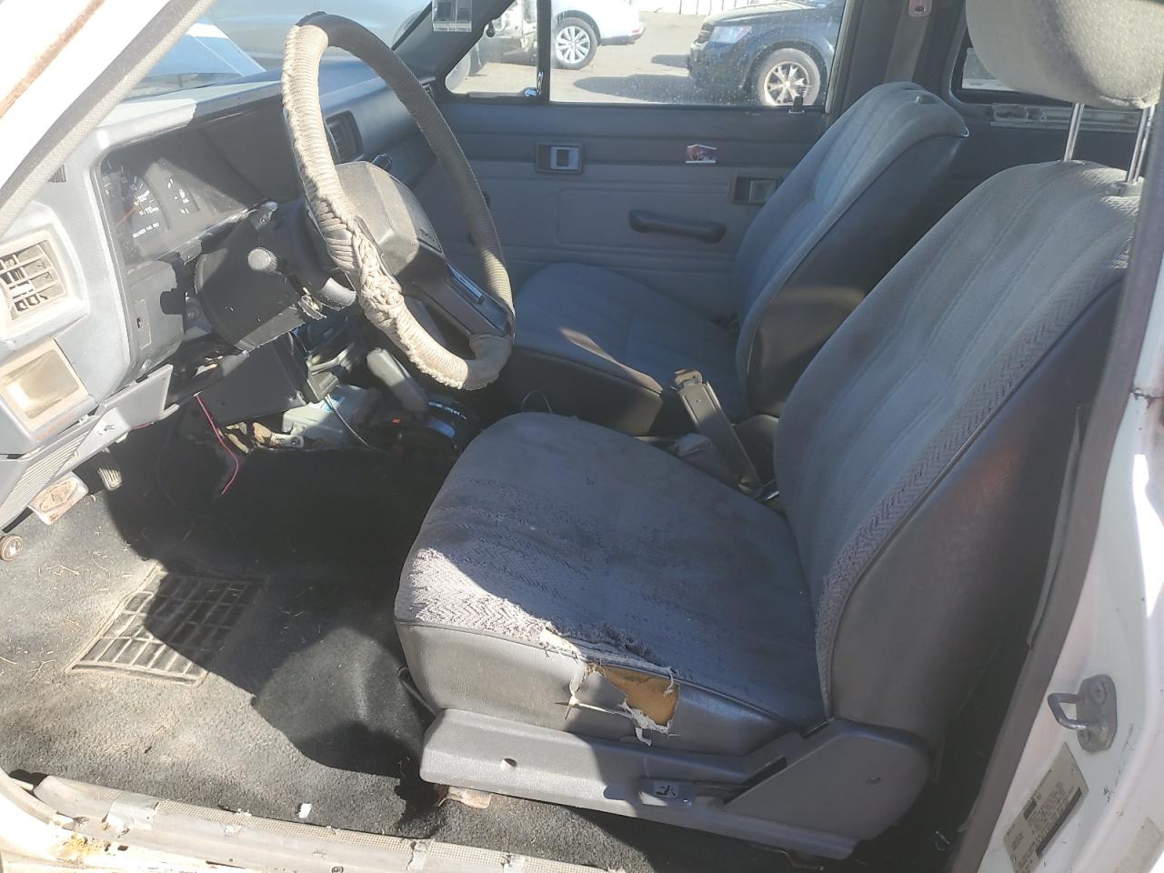 1986 Toyota 4Runner Rn60 VIN: JT4RN62D3G0090234 Lot: 82136475