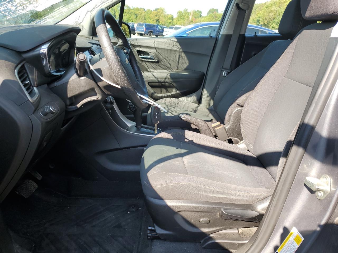 2020 Chevrolet Trax Ls VIN: 3GNCJNSB4LL147877 Lot: 71950265