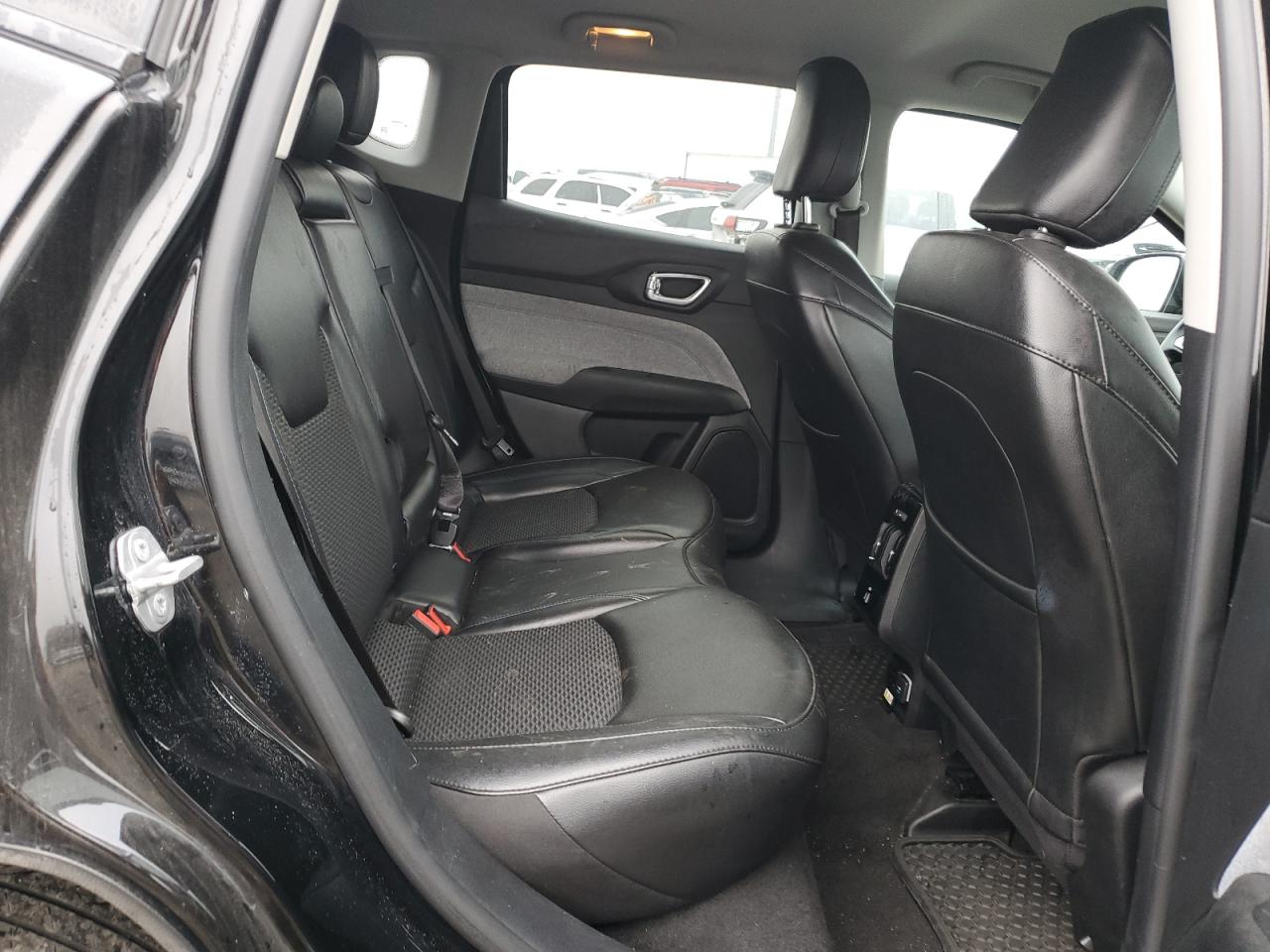 2022 Jeep Compass Latitude VIN: 3C4NJDBB6NT121019 Lot: 81715005