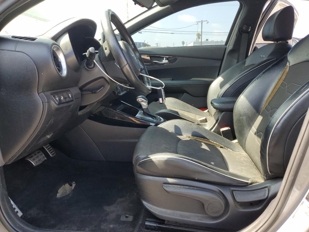 2023 Kia Forte Gt Line VIN: 3KPF54AD2PE564125 Lot: 71670485