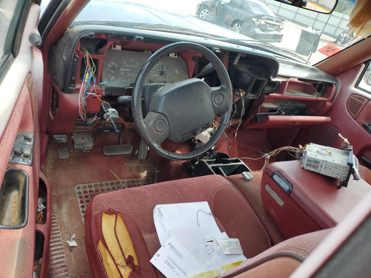 1994 Dodge Ram 2500 VIN: 1B7KC26Z5RS600810 Lot: 81315705