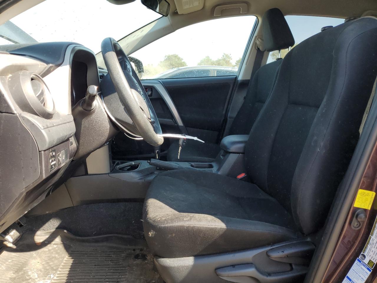 2018 Toyota Rav4 Le VIN: 2T3BFREV7JW707058 Lot: 81073705