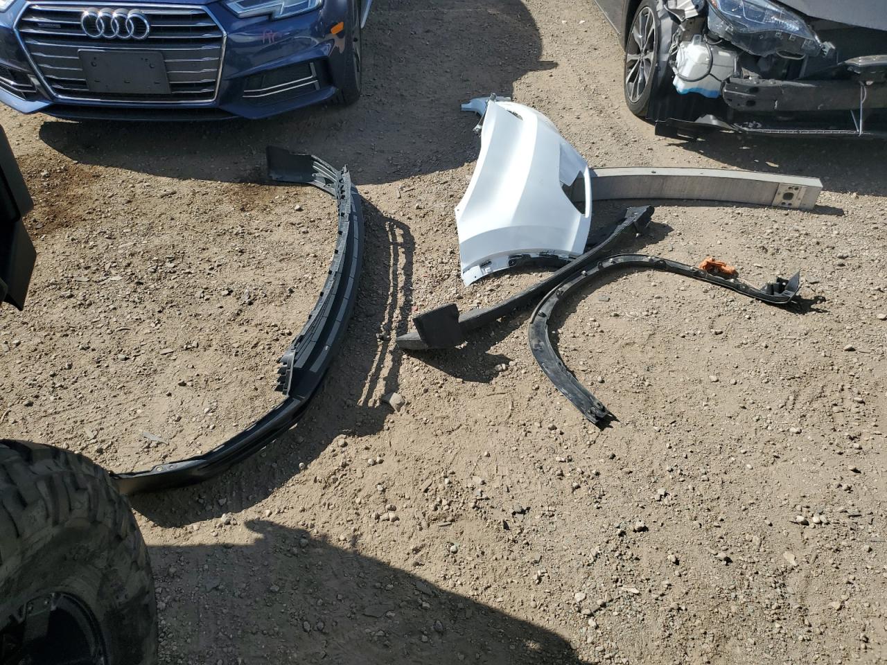 2014 Toyota Highlander Xle VIN: 5TDJKRFH2ES043484 Lot: 81654625