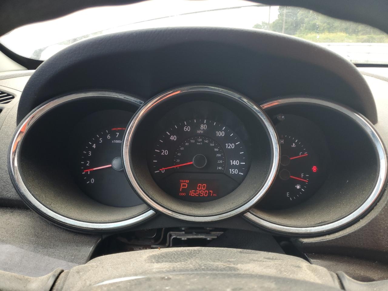 2012 Kia Sorento Base VIN: 5XYKT4A19CG279977 Lot: 83863465