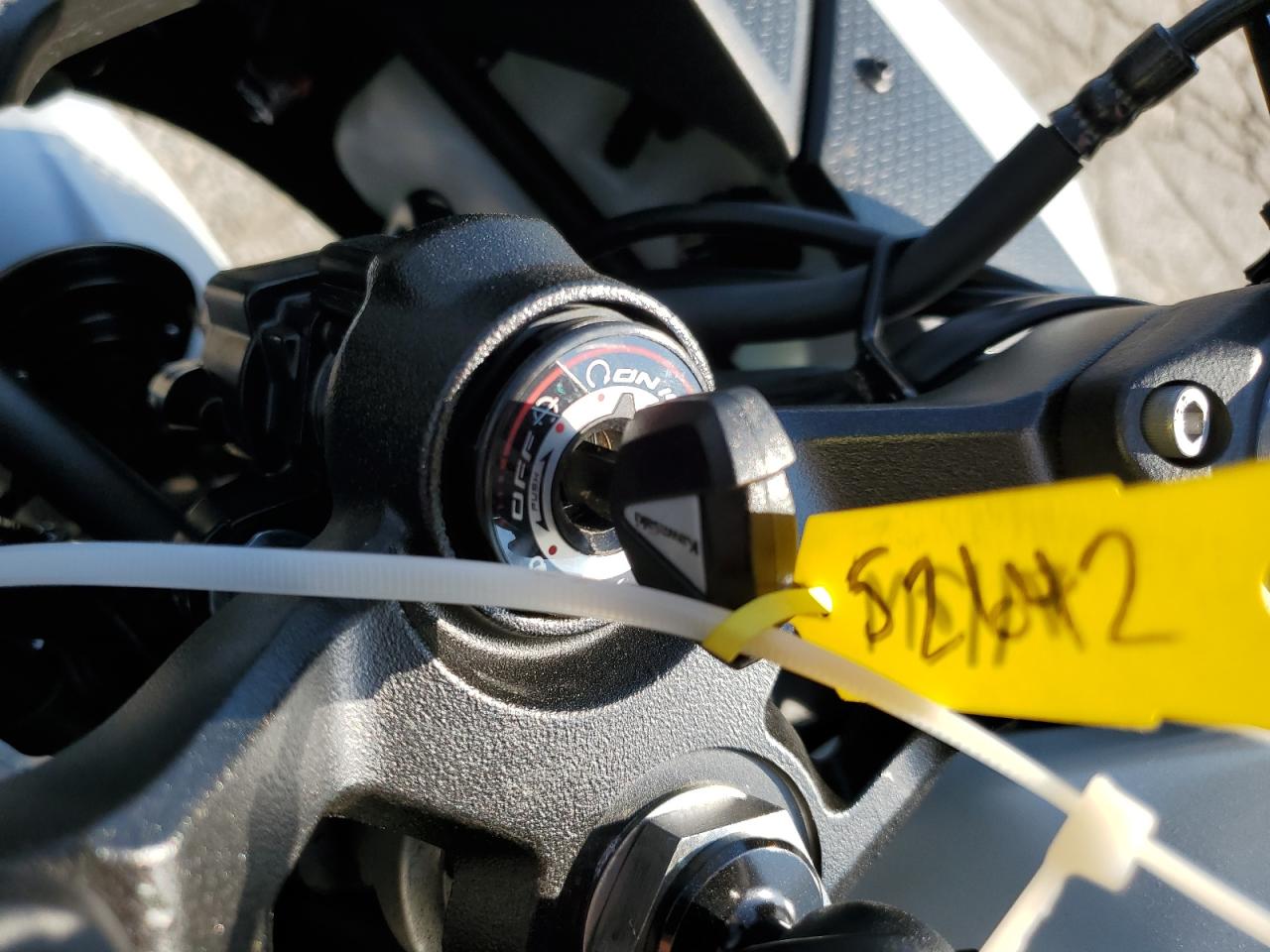 2025 Kawasaki Ex500 VIN: ML5EXGG17SDA70421 Lot: 80849415