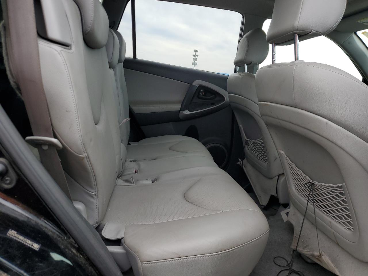 2008 Toyota Rav4 Limited VIN: JTMBK31V886047932 Lot: 71407905