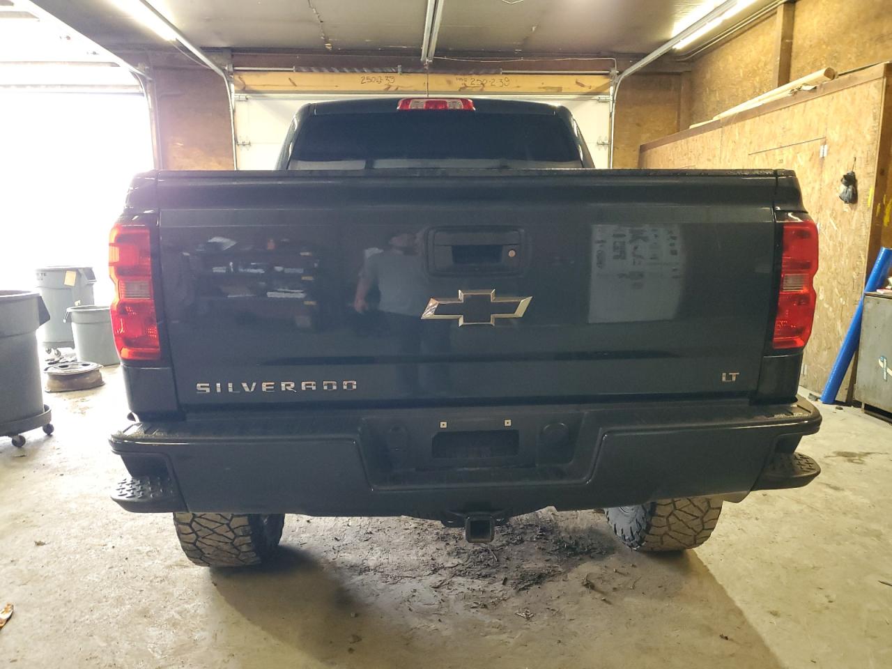 2018 Chevrolet Silverado K1500 Lt VIN: 3GCUKREC2JG477920 Lot: 84194025