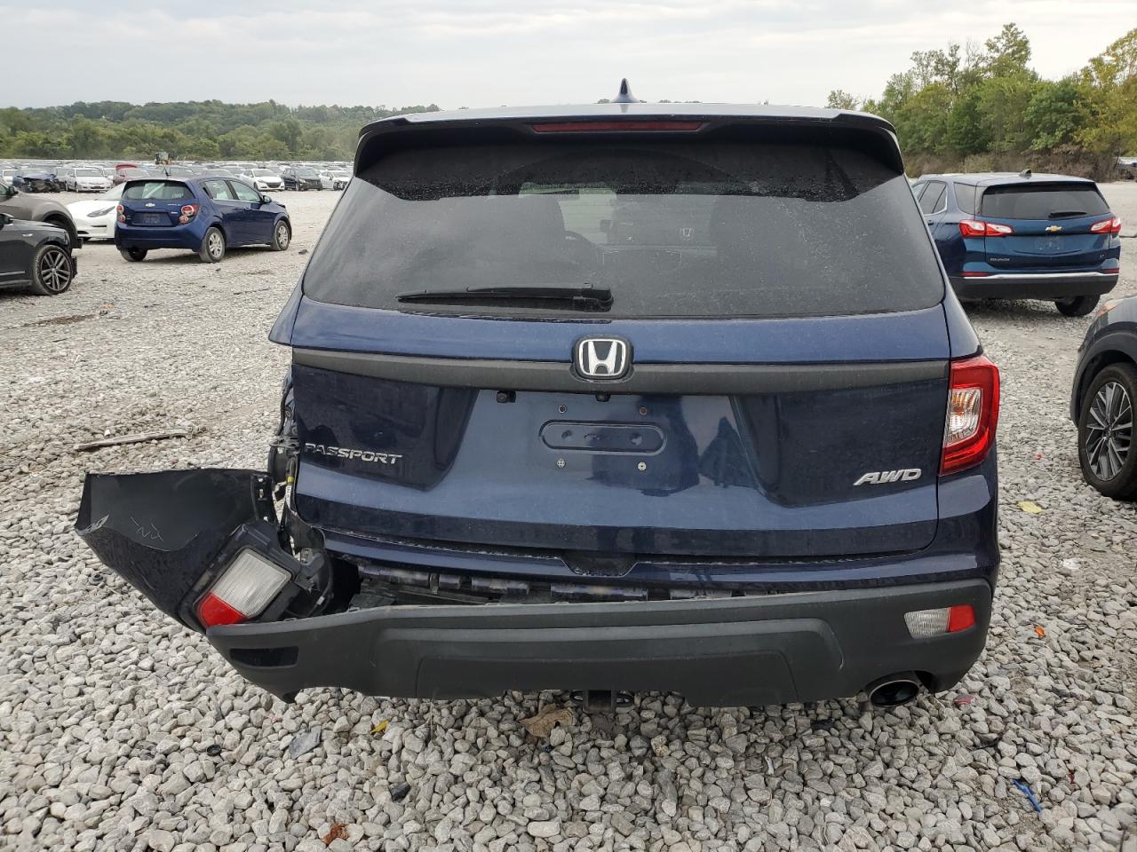 2021 Honda Passport Exl VIN: 5FNYF8H53MB004552 Lot: 70690565