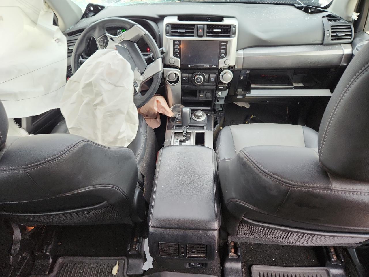 2021 Toyota 4Runner Sr5/Sr5 Premium VIN: JTENU5JR7M5851608 Lot: 81741335