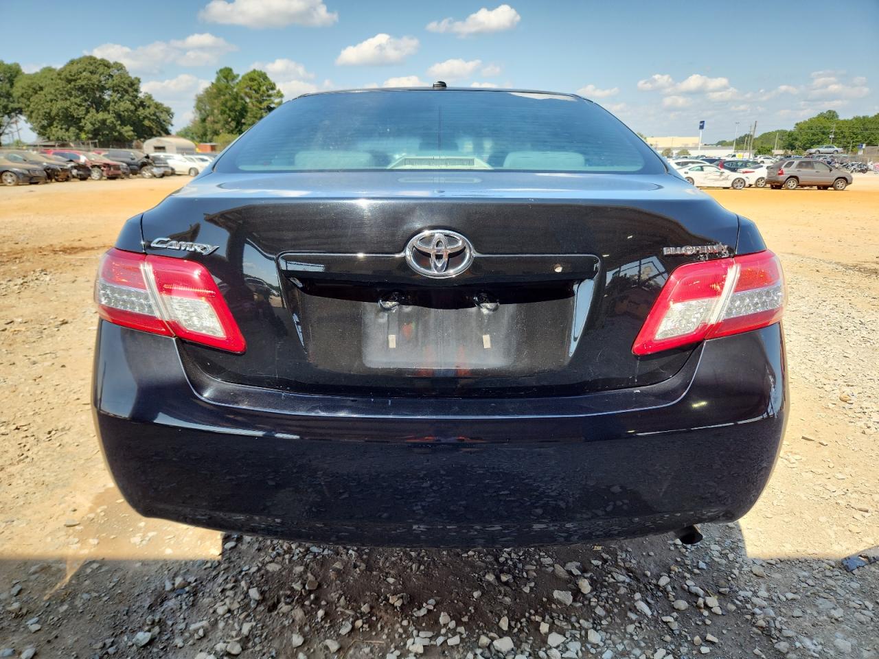 2010 Toyota Camry Base VIN: 4T1BF3EK3AU109562 Lot: 71925835