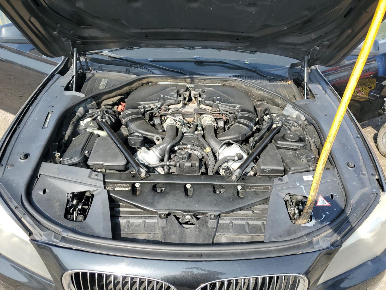 2011 BMW 750 Xi VIN: WBAKC6C51BC395220 Lot: 81702995