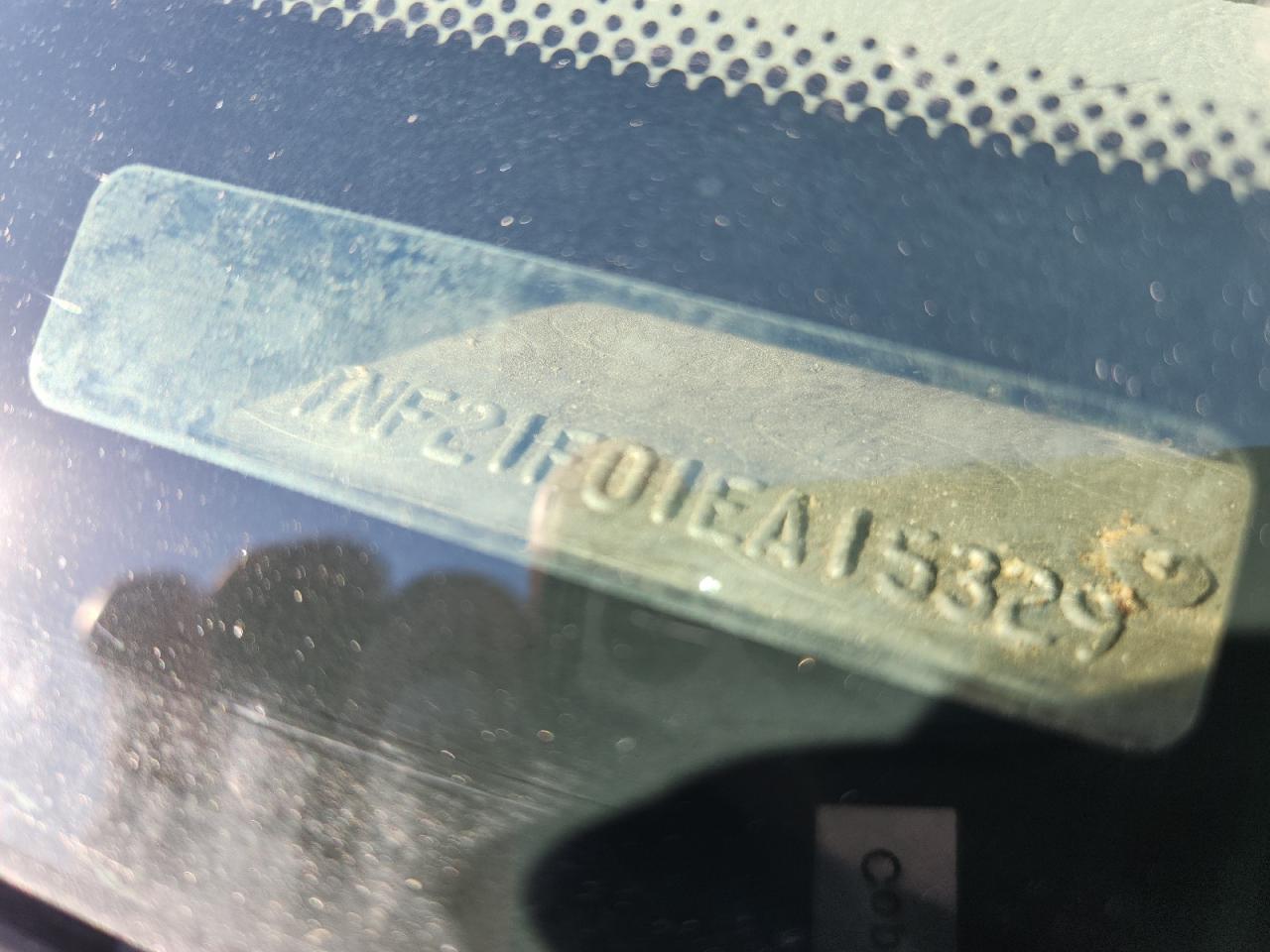 2001 Ford F250 Super Duty VIN: 1FTNF21F01EA15329 Lot: 81460375