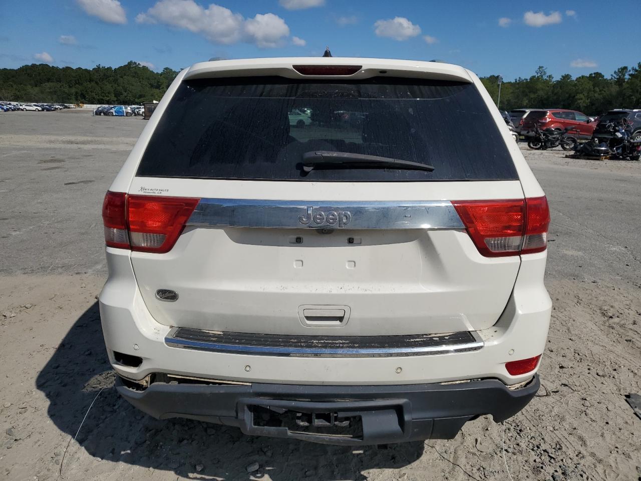 2011 Jeep Grand Cherokee Overland VIN: 1J4RS6GG0BC584015 Lot: 80359065