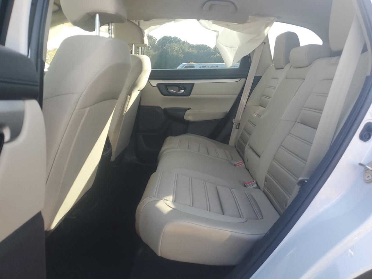 2019 Honda Cr-V Lx VIN: 2HKRW6H37KH208471 Lot: 70820625