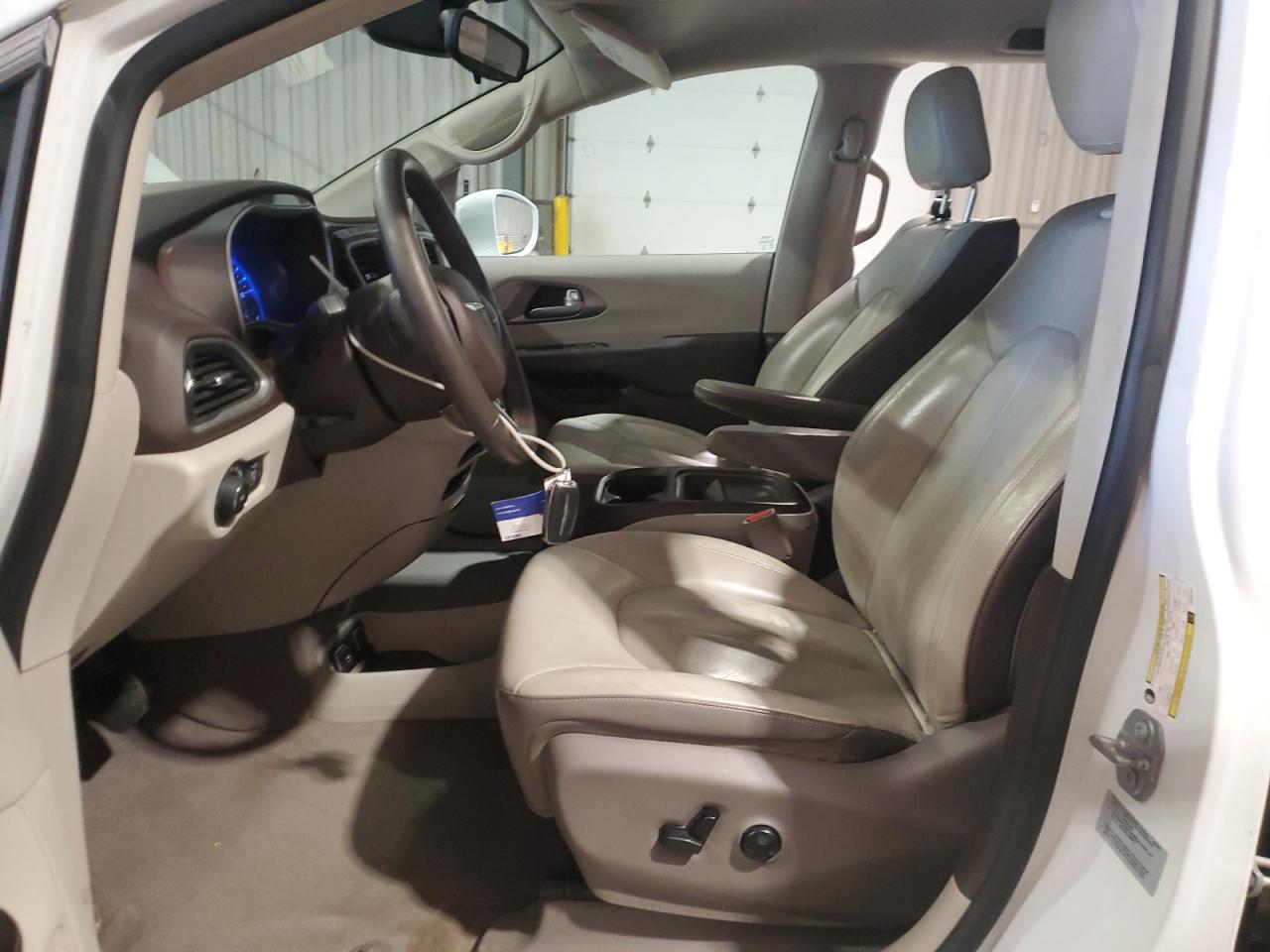 2017 Chrysler Pacifica Touring L VIN: 2C4RC1BG1HR507487 Lot: 71954665