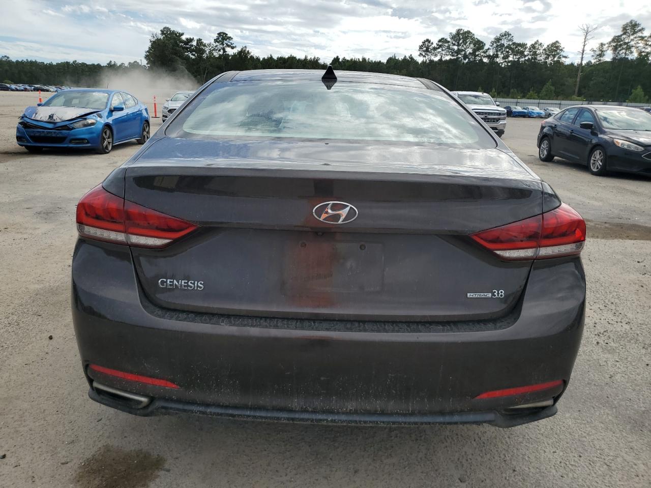 2016 Hyundai Genesis 3.8L VIN: KMHGN4JE6GU117839 Lot: 81731745