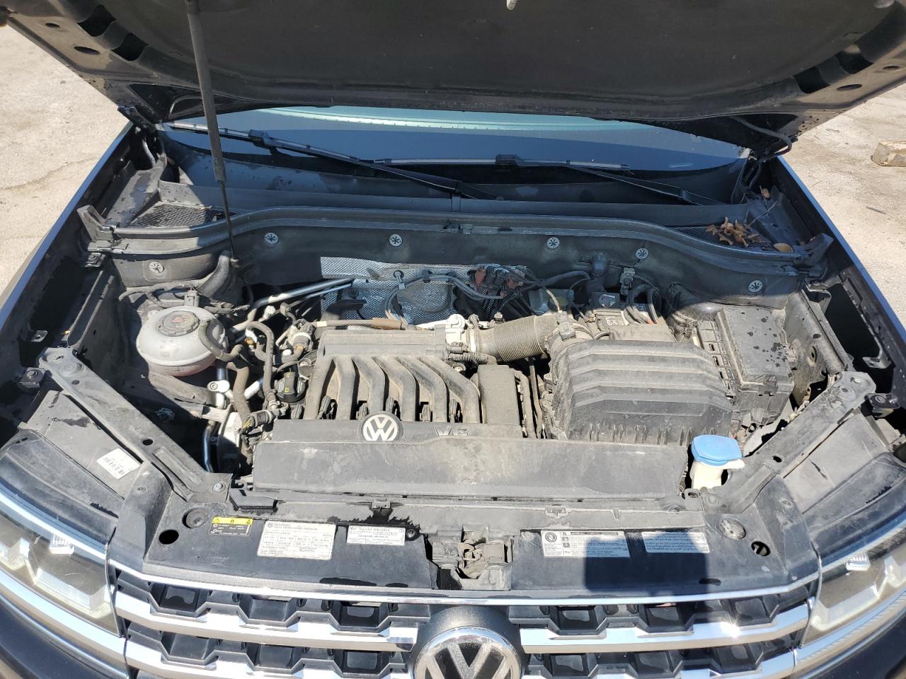 2018 Volkswagen Atlas Sel VIN: 1V2MR2CA8JC537155 Lot: 81647355