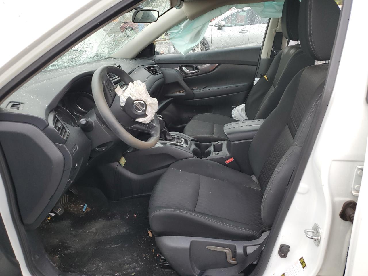 2018 Nissan Rogue S VIN: KNMAT2MT5JP530677 Lot: 84782445