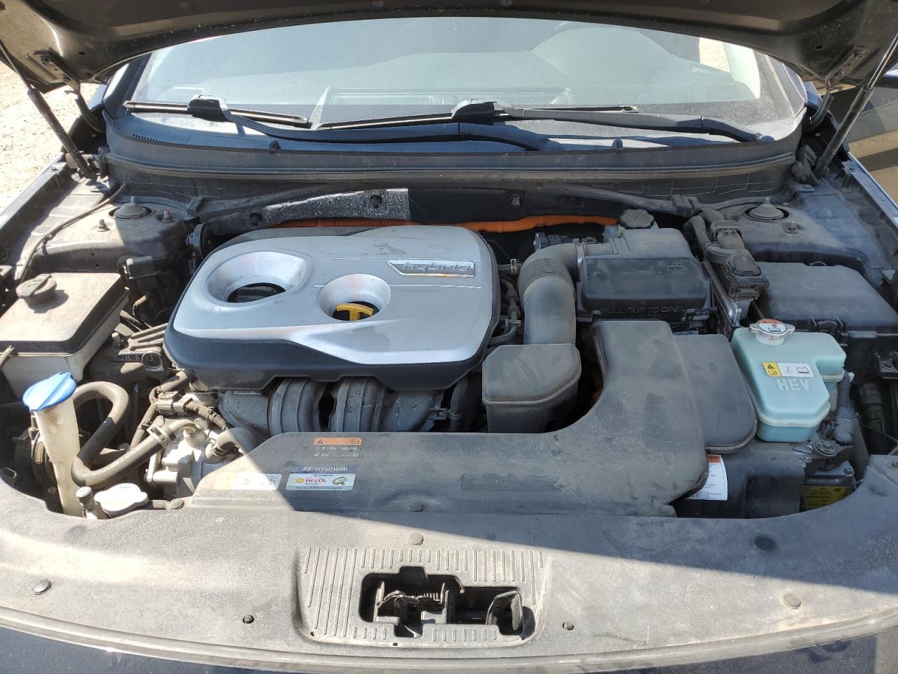 2017 Hyundai Sonata Hybrid VIN: KMHE24L14HA055421 Lot: 80409205